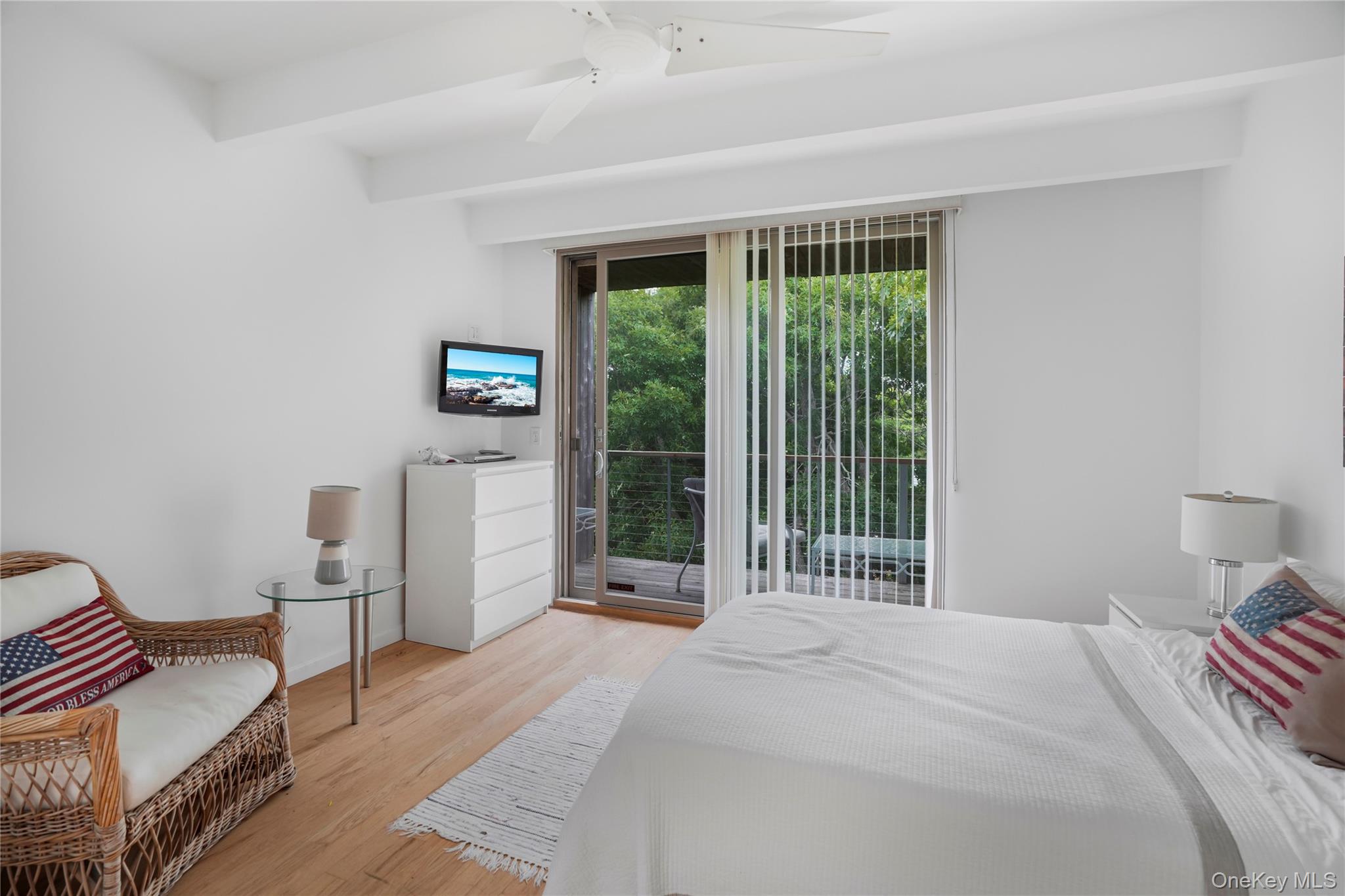 337 Shell Walk Property Photo 13