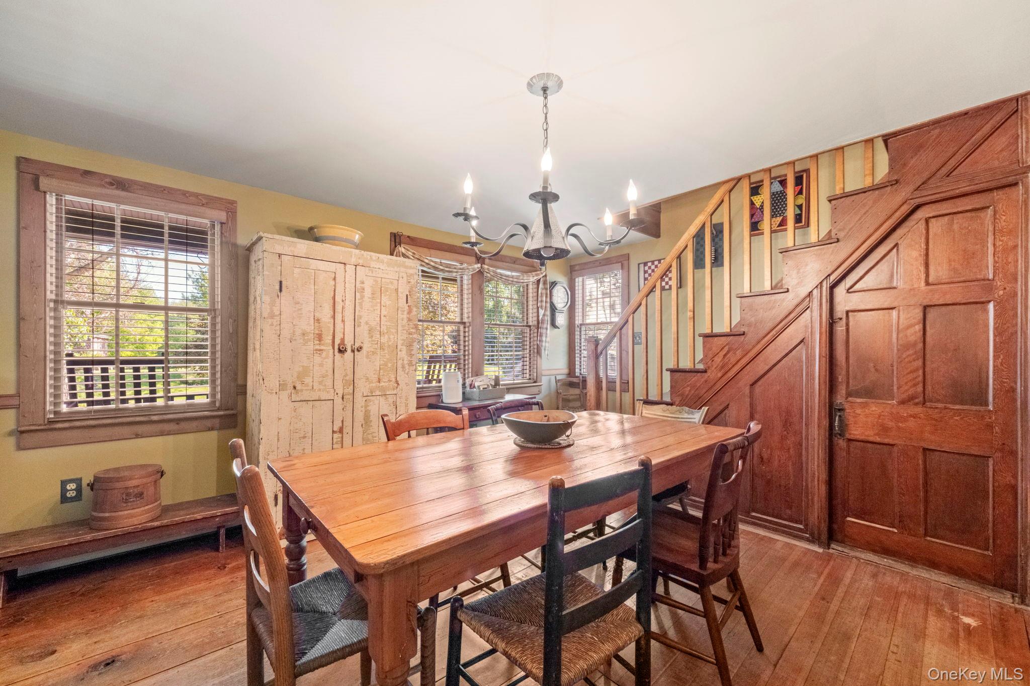 2056 State Route 17k Property Photo 6