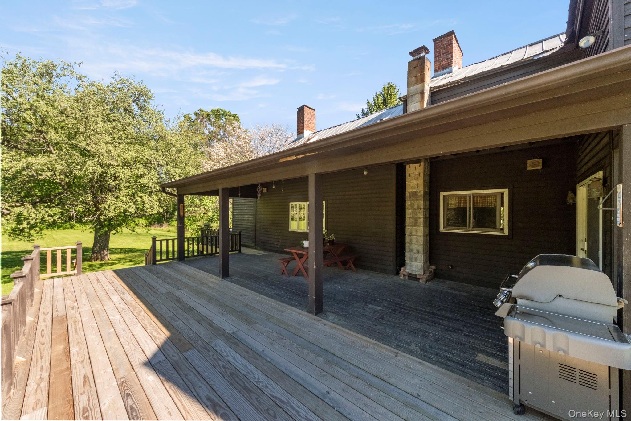 2056 State Route 17k Property Photo 33