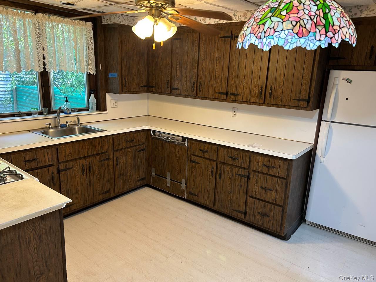 9 Prospect Avenue Property Photo 3