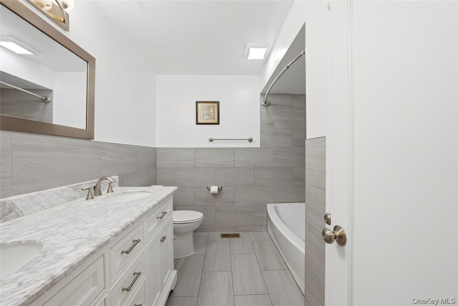 21 Weathervane Drive 16 Property Photo 19