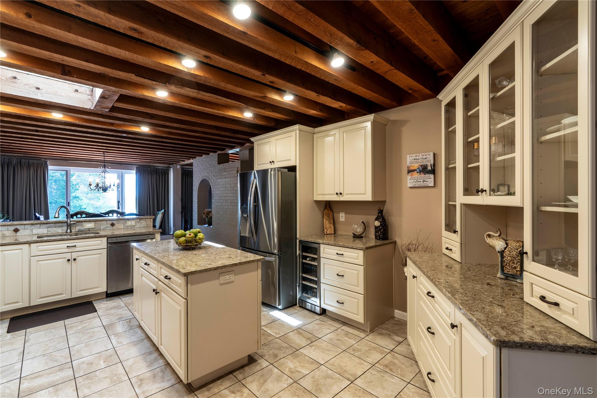 115 N Smith Road Property Photo 8