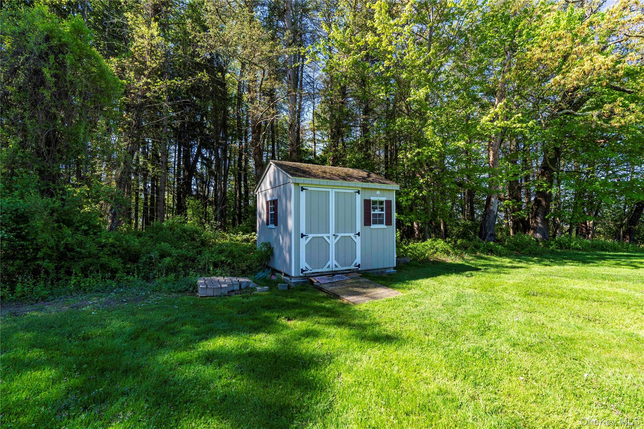 115 N Smith Road Property Photo 46