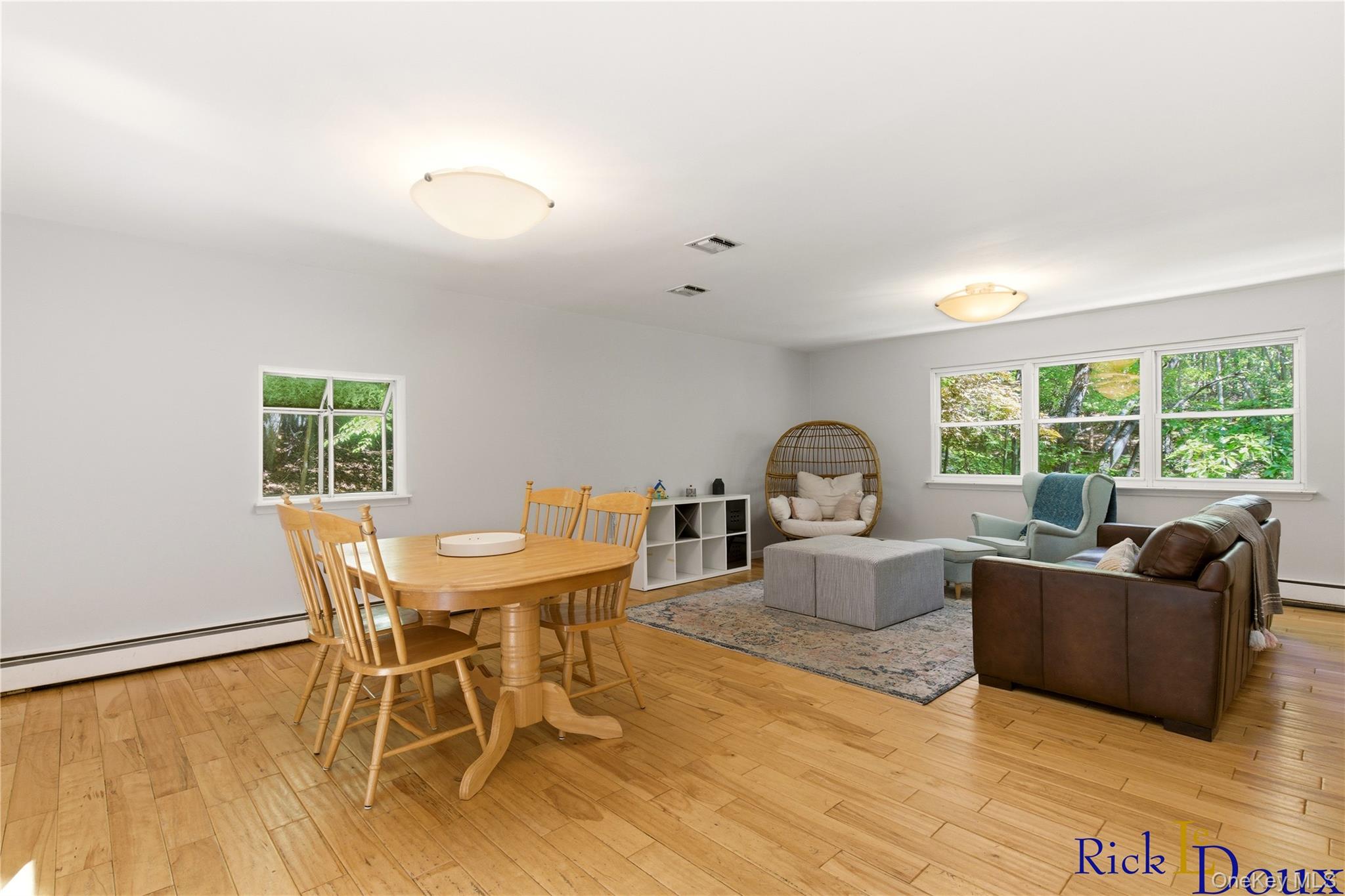 223 Old Post Road Property Photo 10