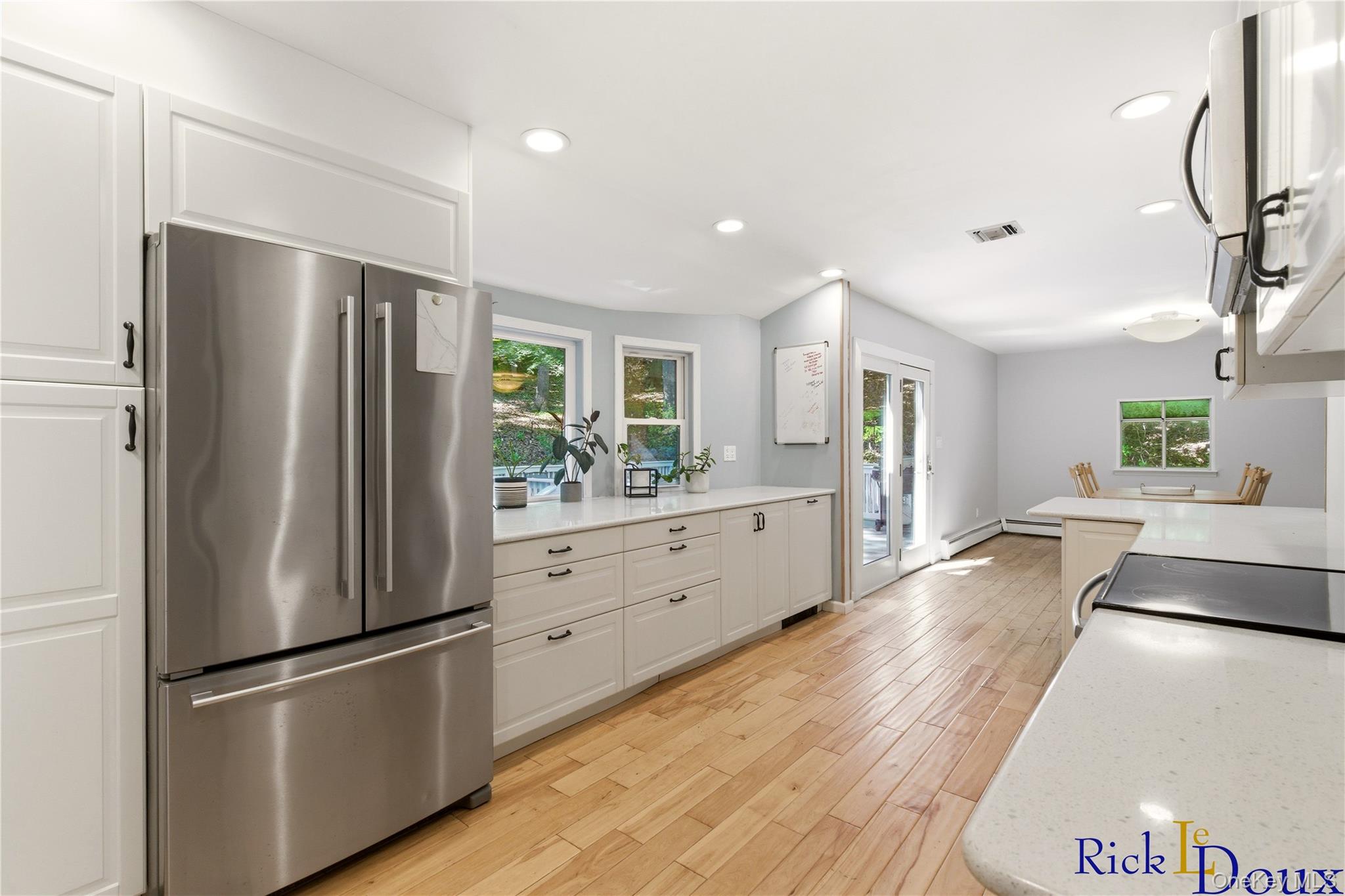 223 Old Post Road Property Photo 15