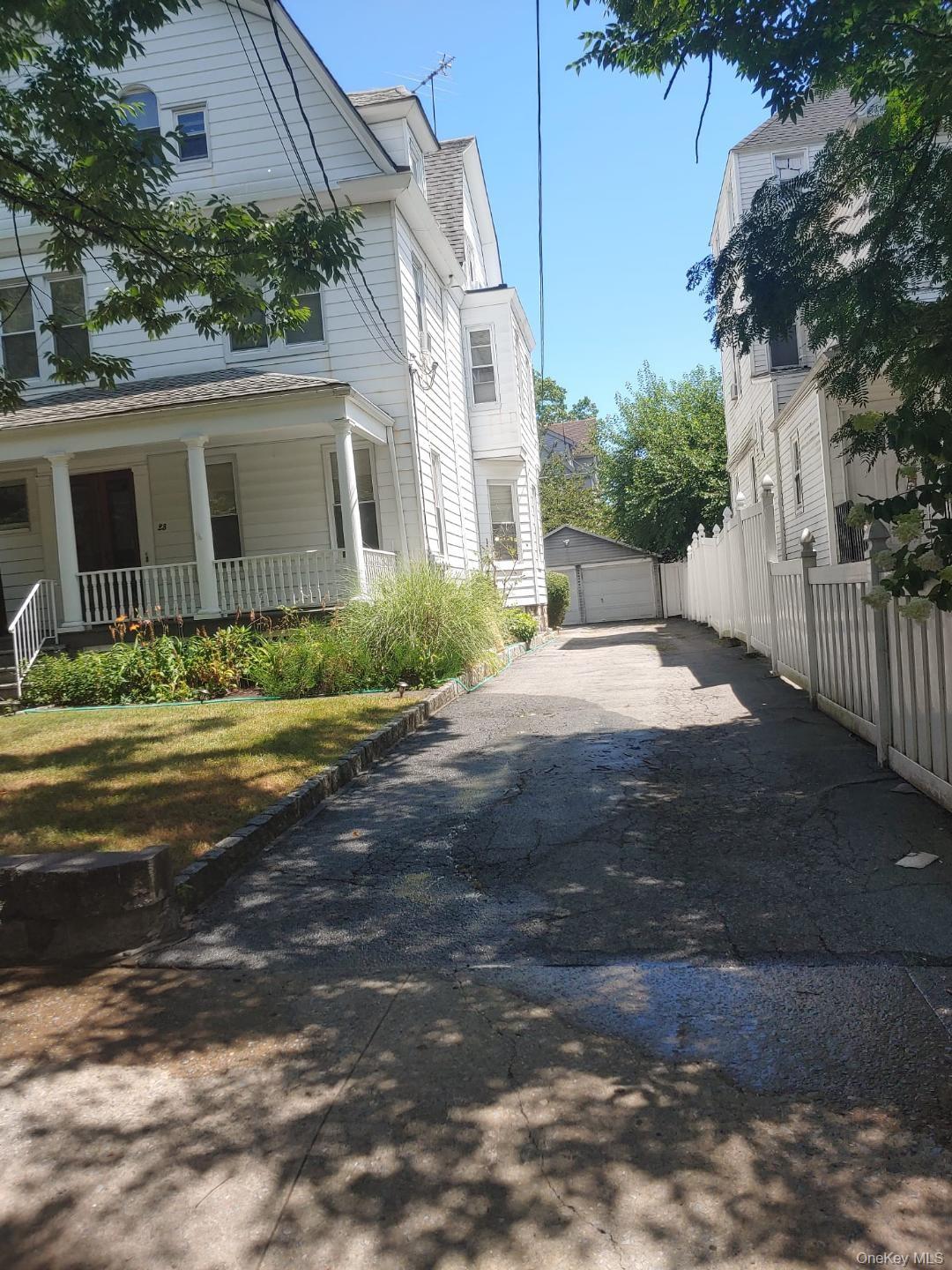 23 Cottage Avenue Property Photo 4
