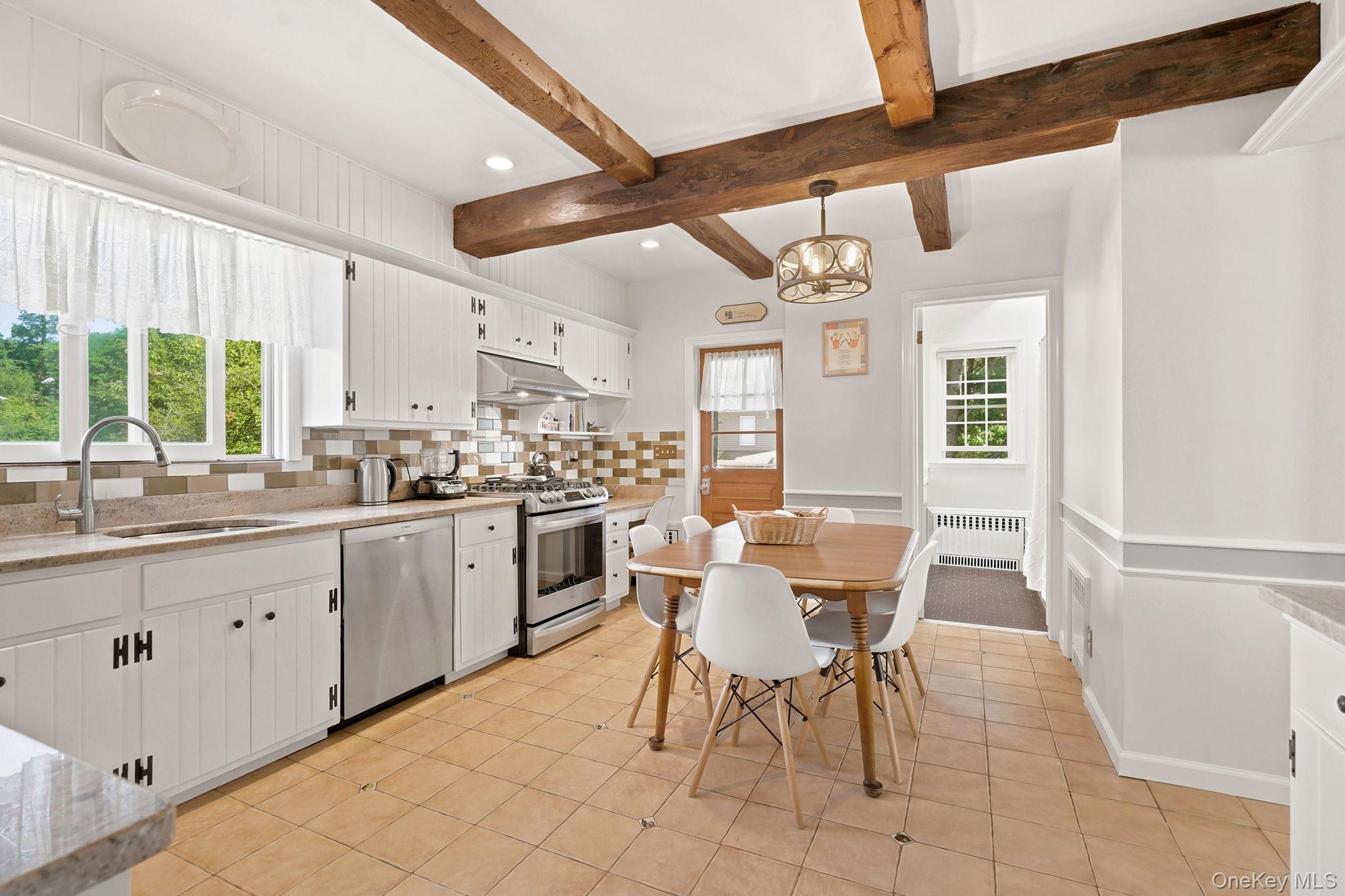 11 Winthrop Avenue Property Photo 17