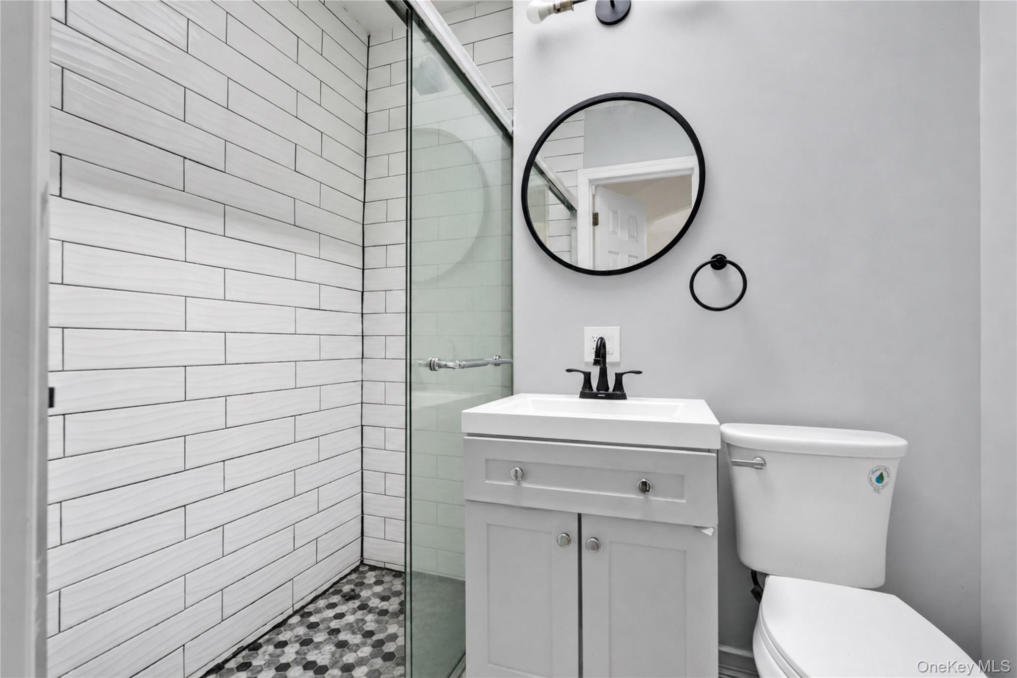 25-22 45th Street 1 Property Photo 6