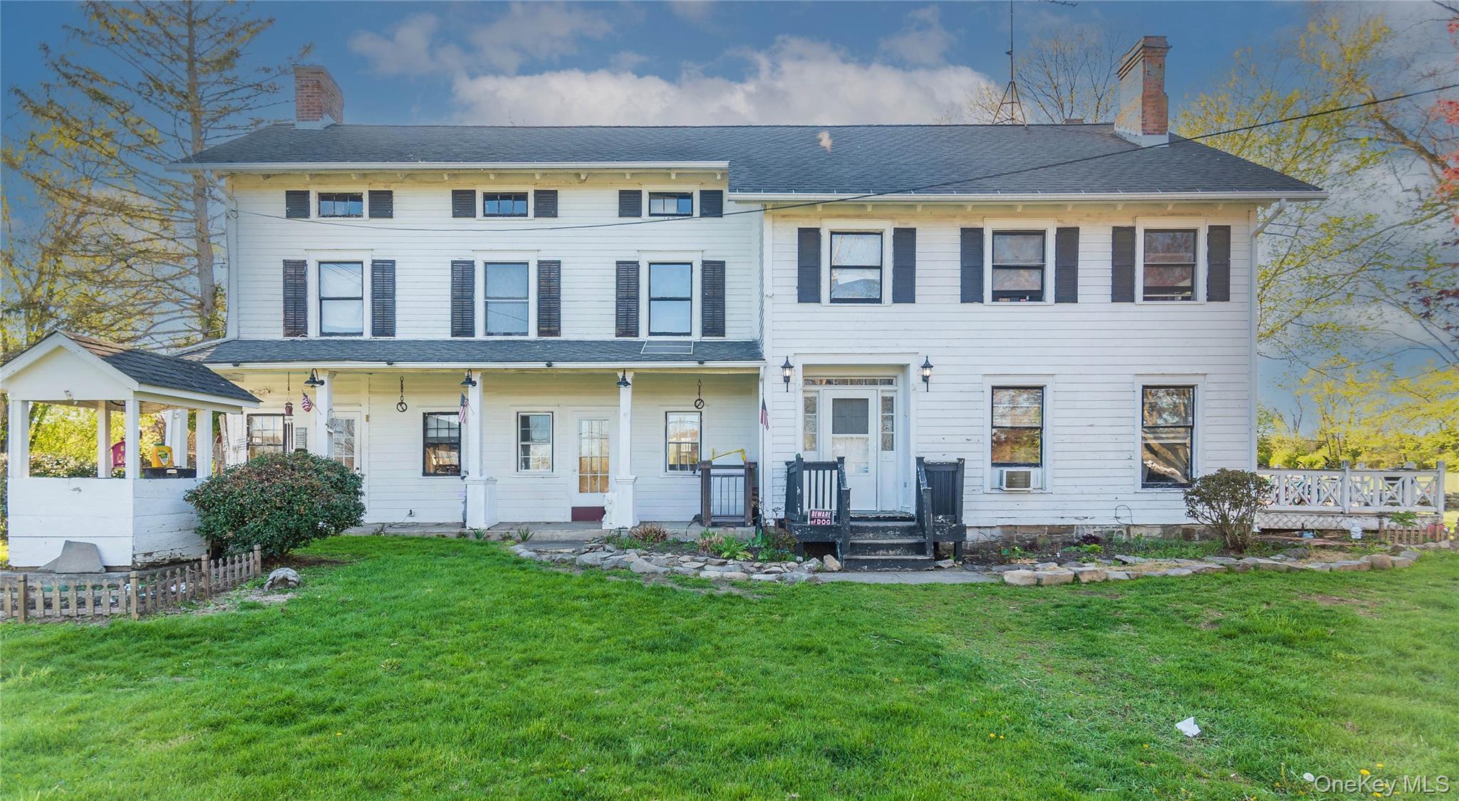 111 Browns Road Property Photo 1
