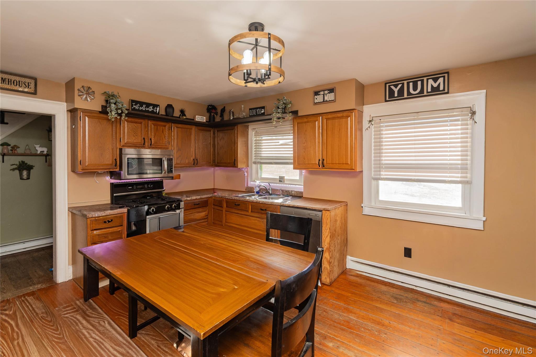 111 Browns Road Property Photo 8