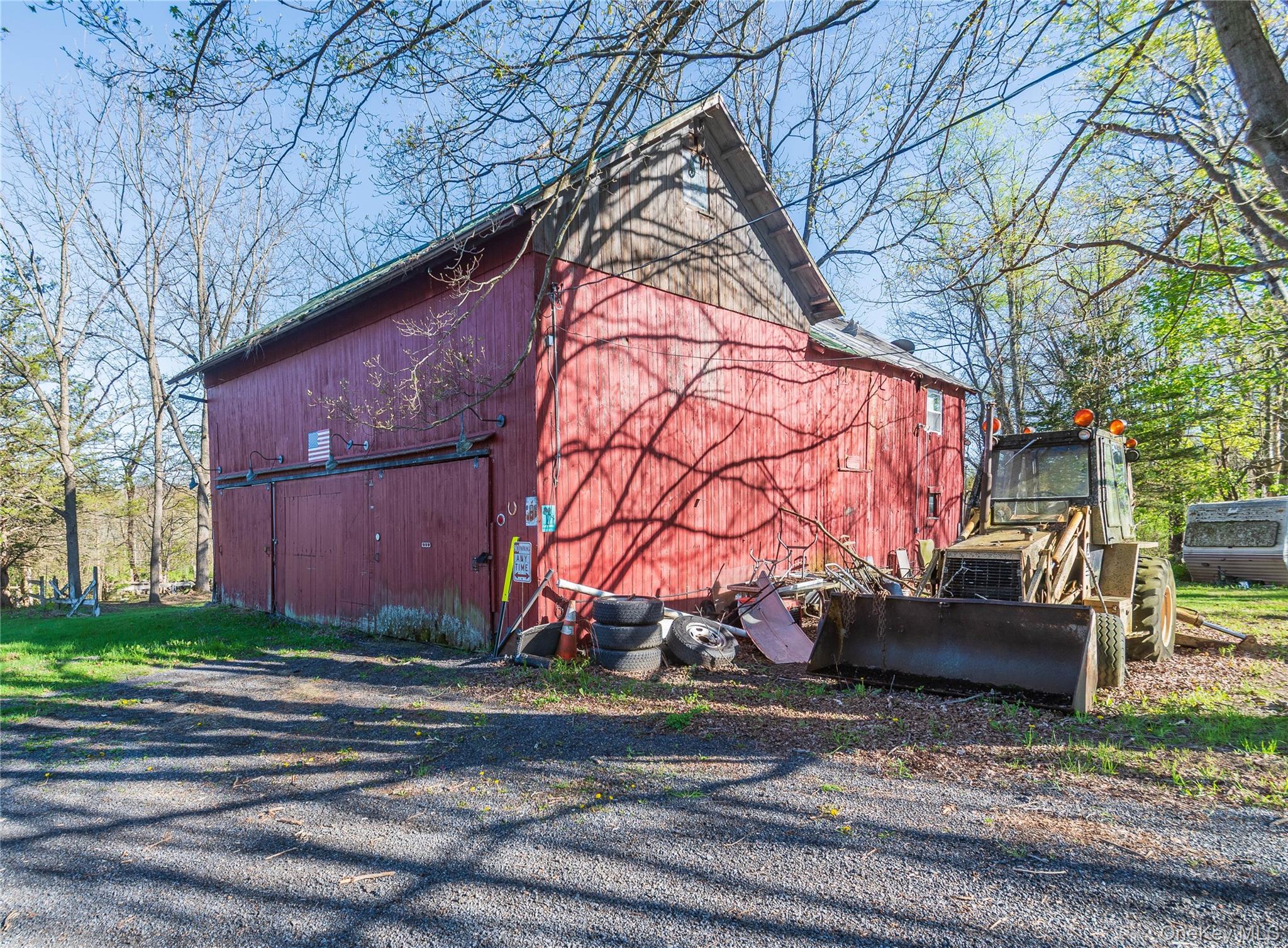 111 Browns Road Property Photo 19