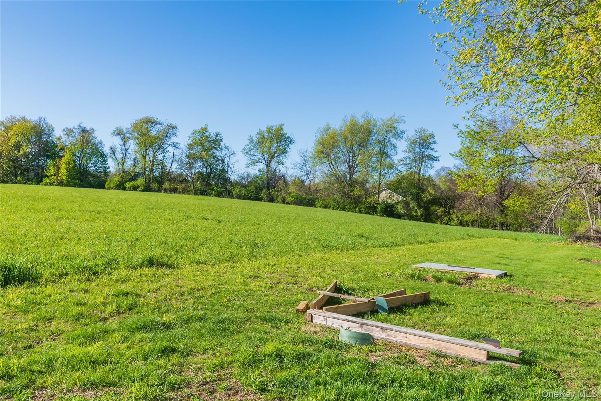 111 Browns Road Property Photo 23