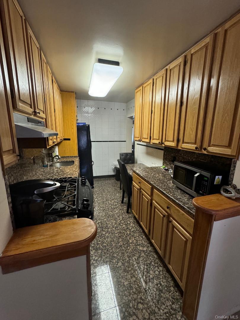 151-15 84th Street 3h Property Photo 11