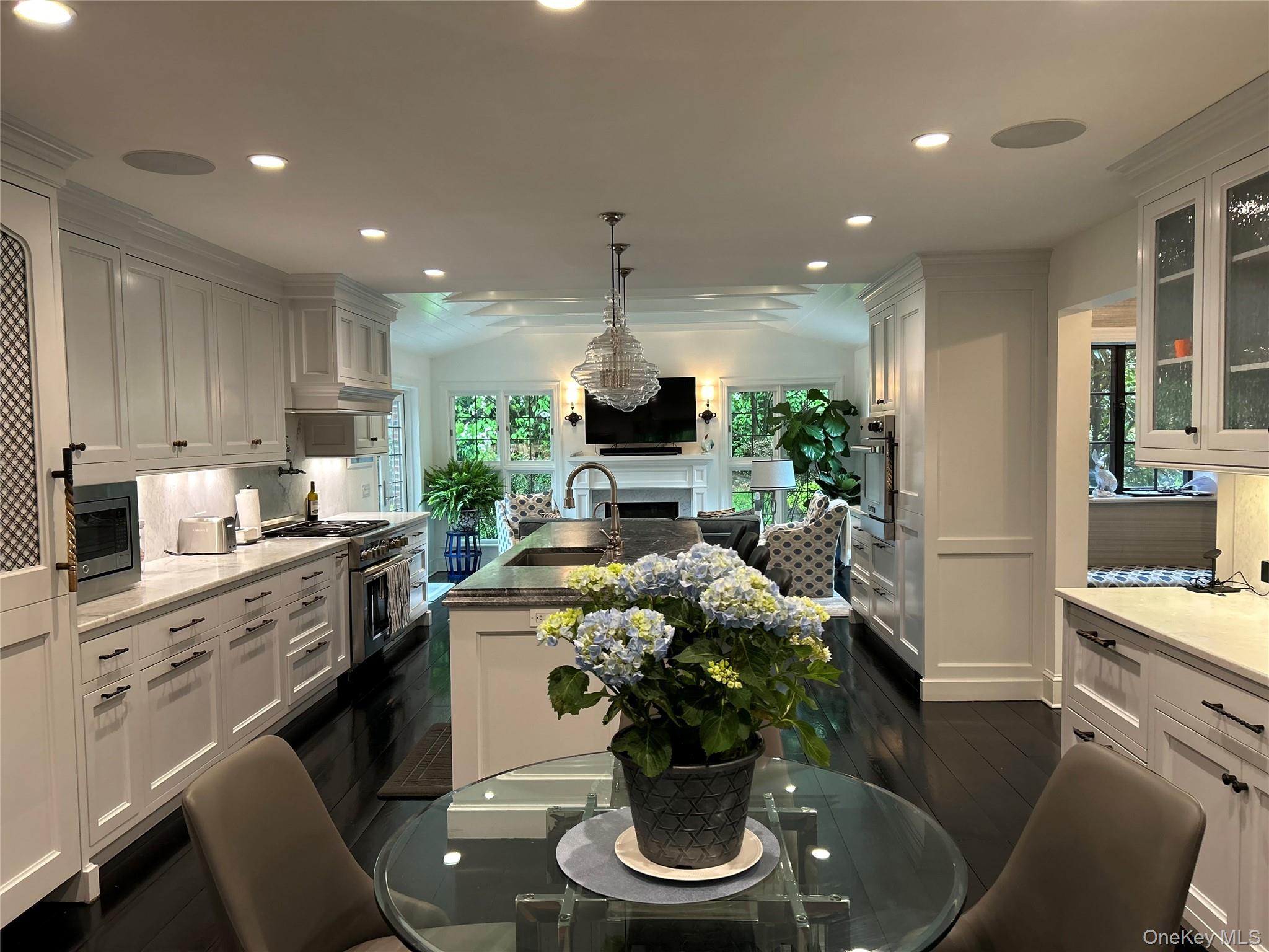 263 Corona Avenue Property Photo 18