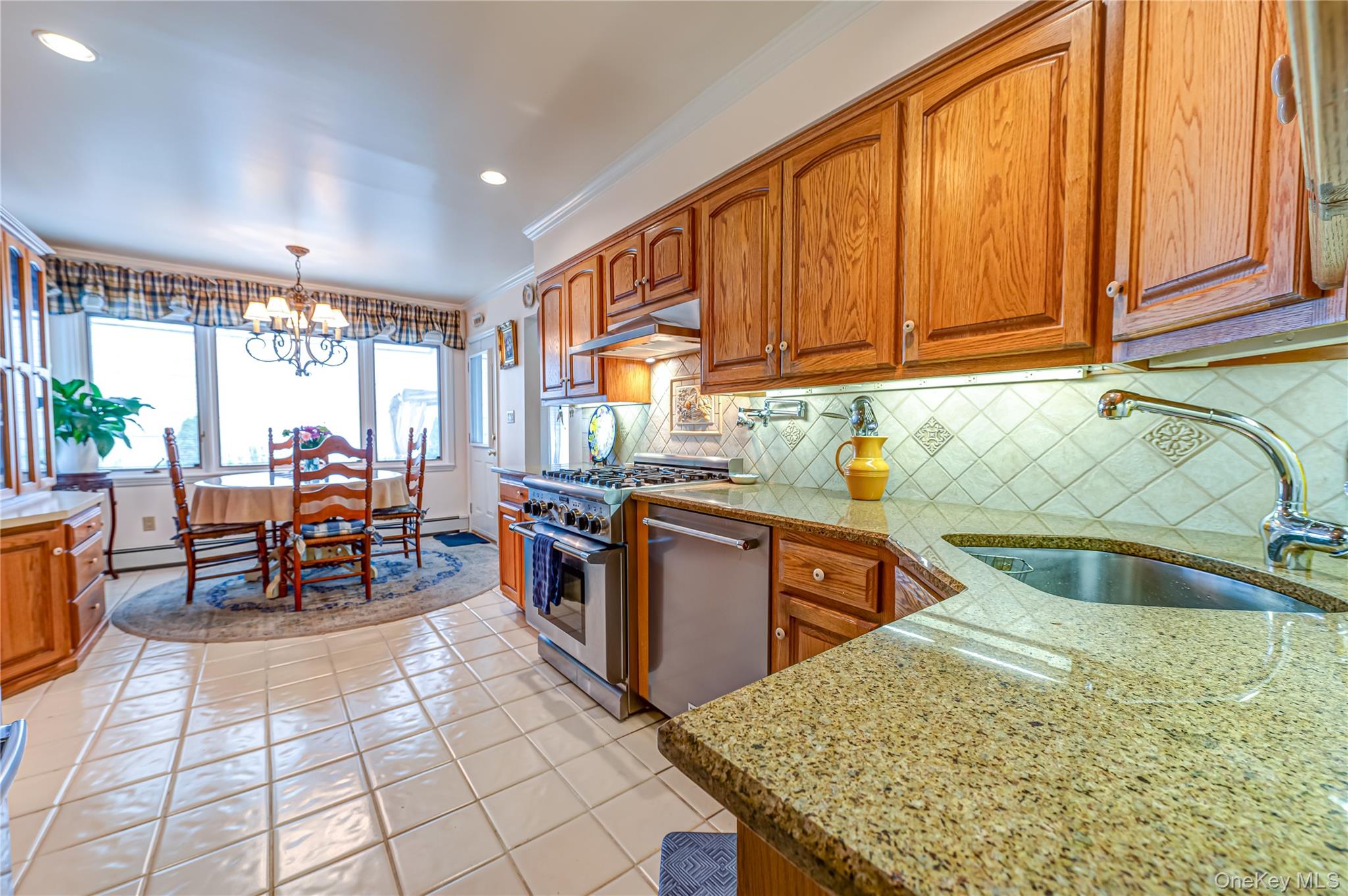 32 Dressler Road Property Photo 13