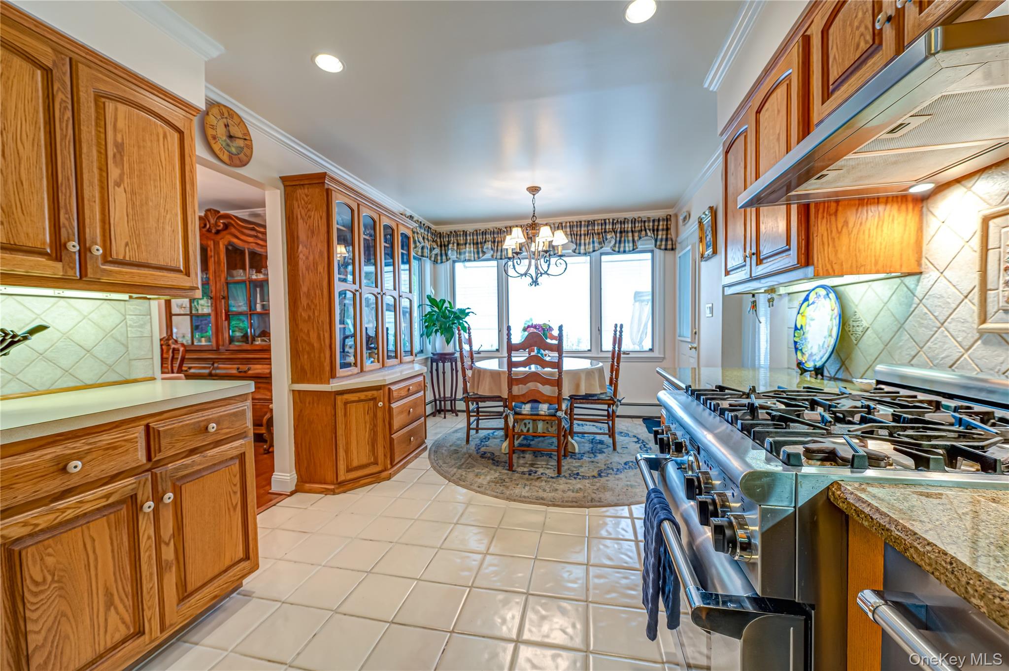 32 Dressler Road Property Photo 15