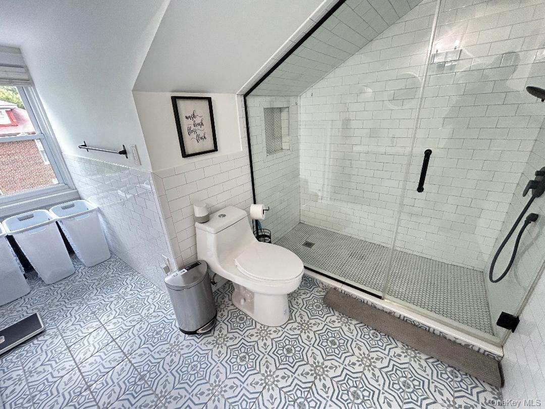 324 Hayward Avenue Property Photo 16
