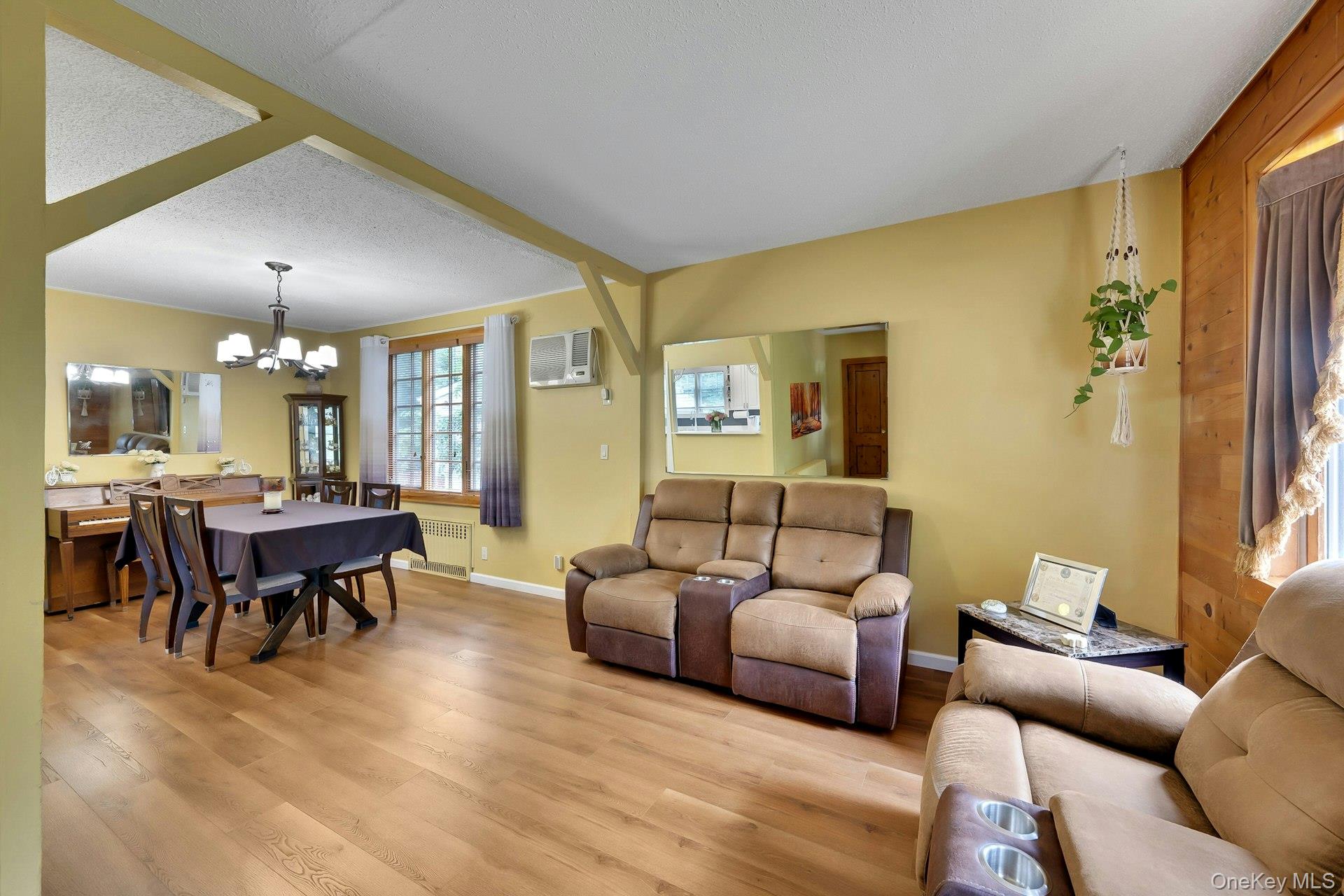 189d Edgewater Park D Property Photo 5
