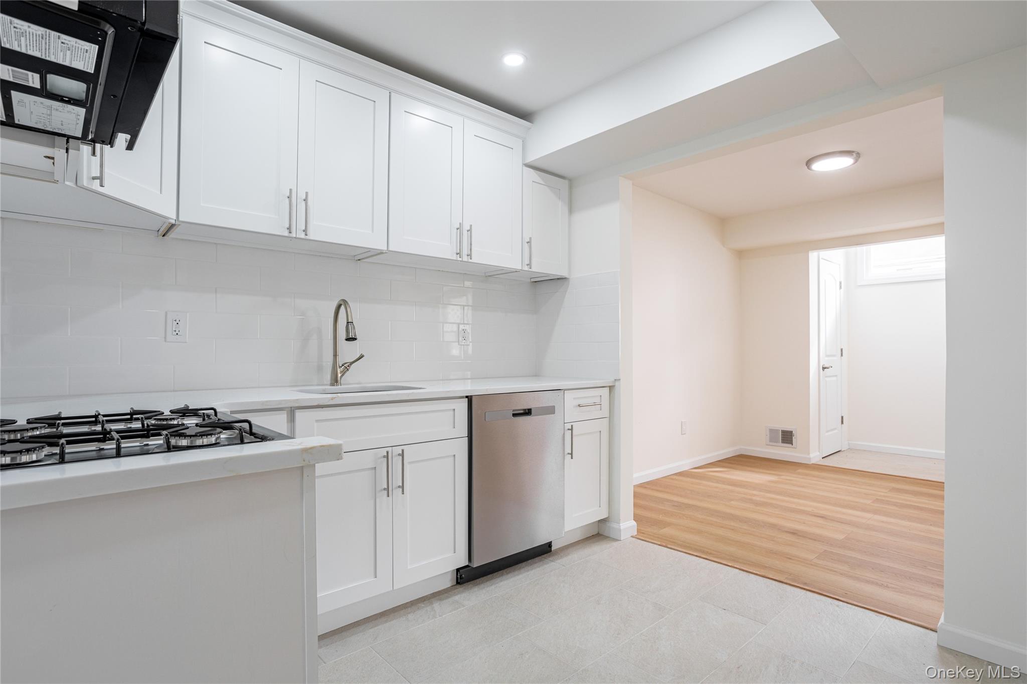 33 Marc Street Property Photo 10
