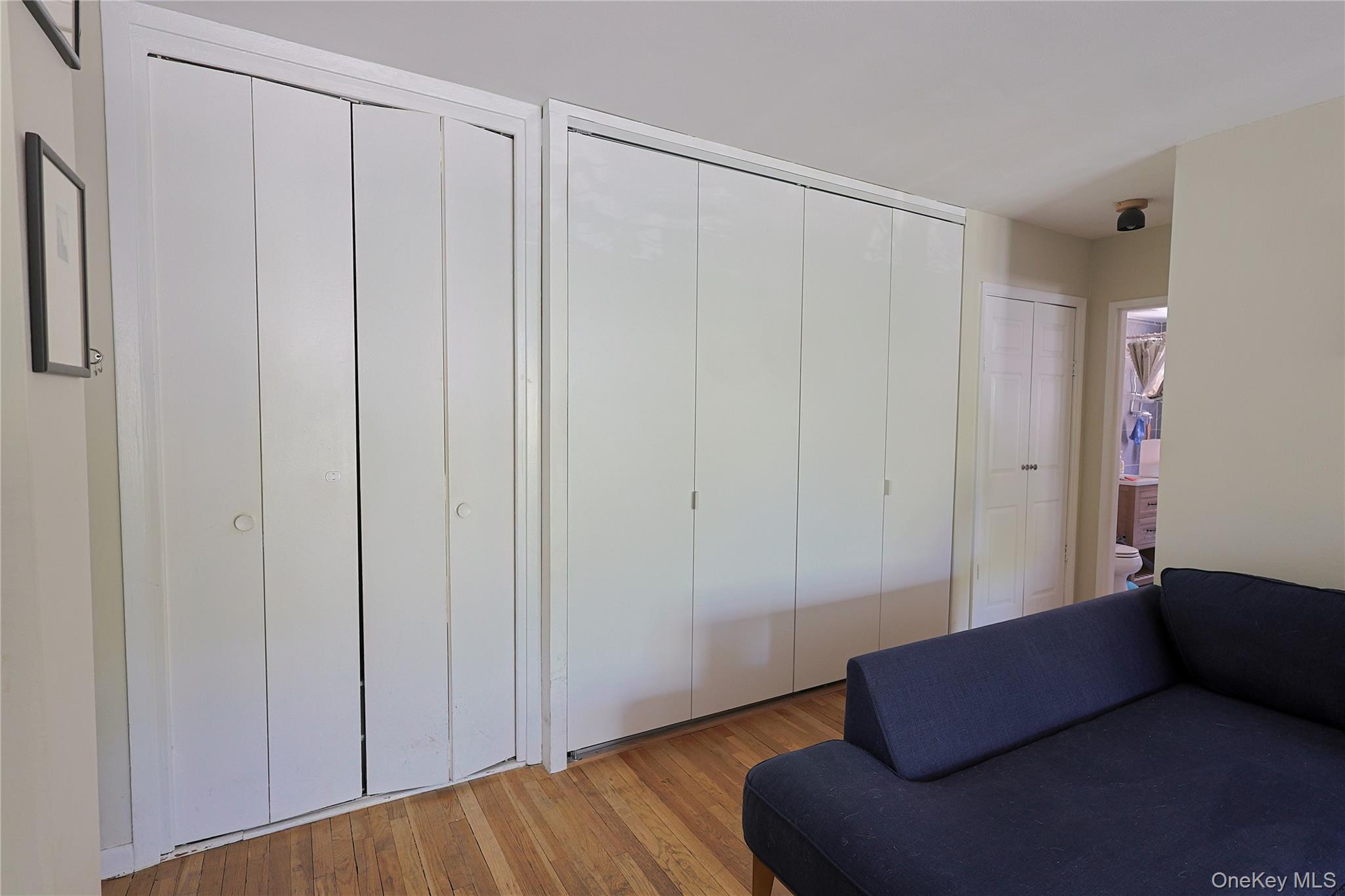 5730 Mosholu Avenue 2b Property Photo 7