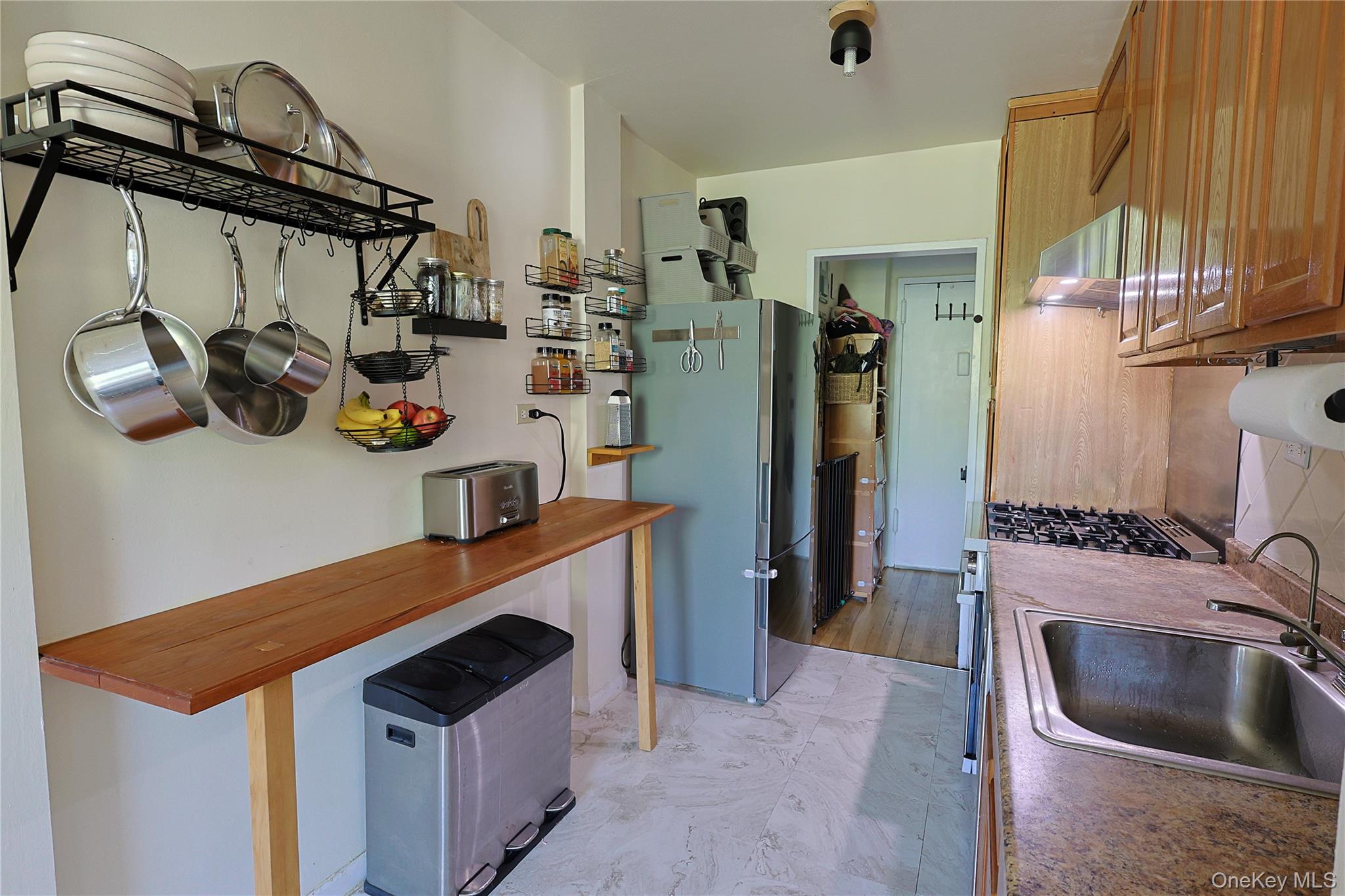 5730 Mosholu Avenue 2b Property Photo 8