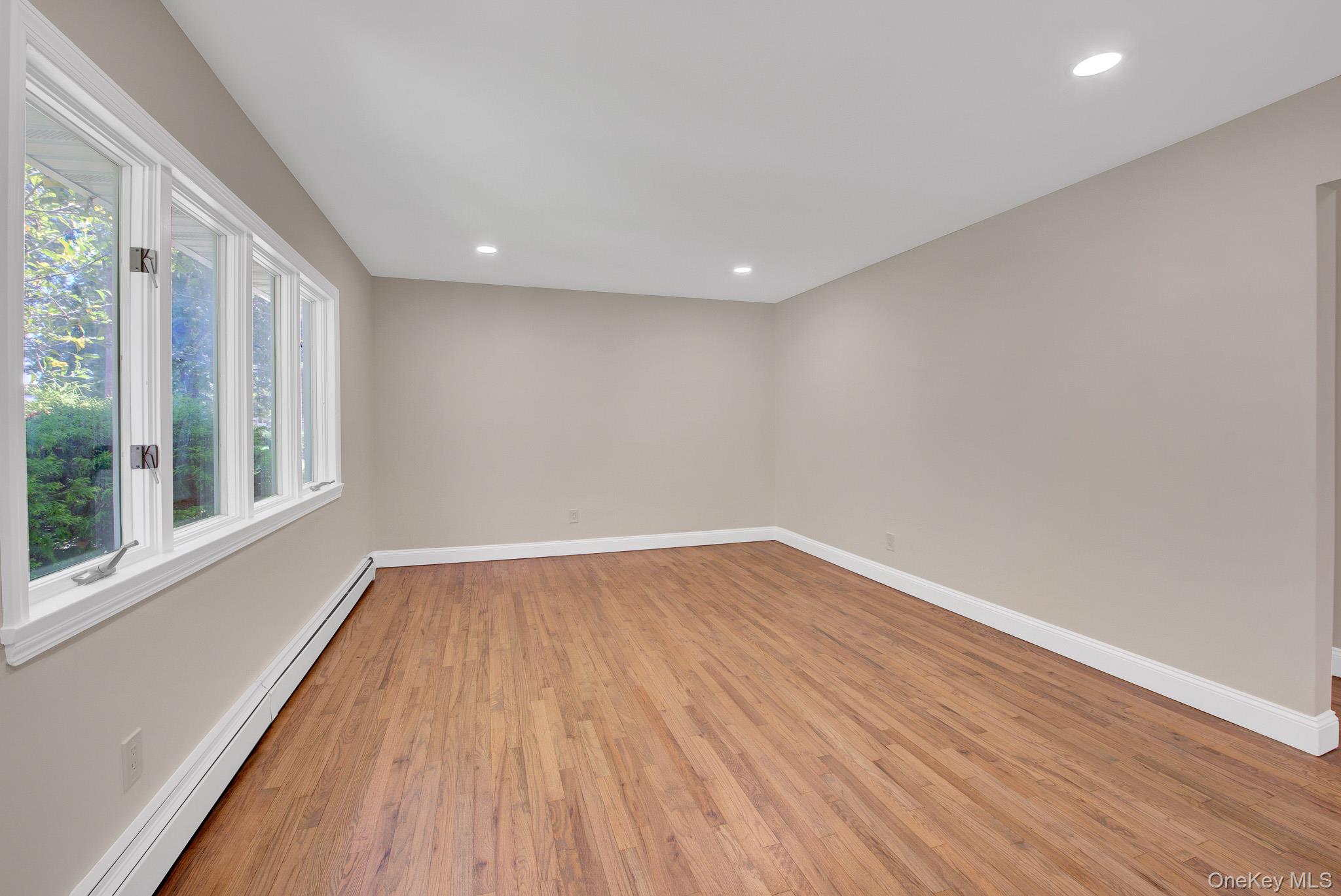 11 Parkwood Road Property Photo 3