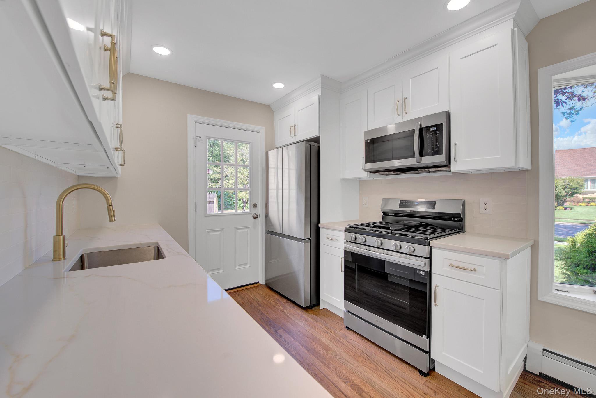 11 Parkwood Road Property Photo 6