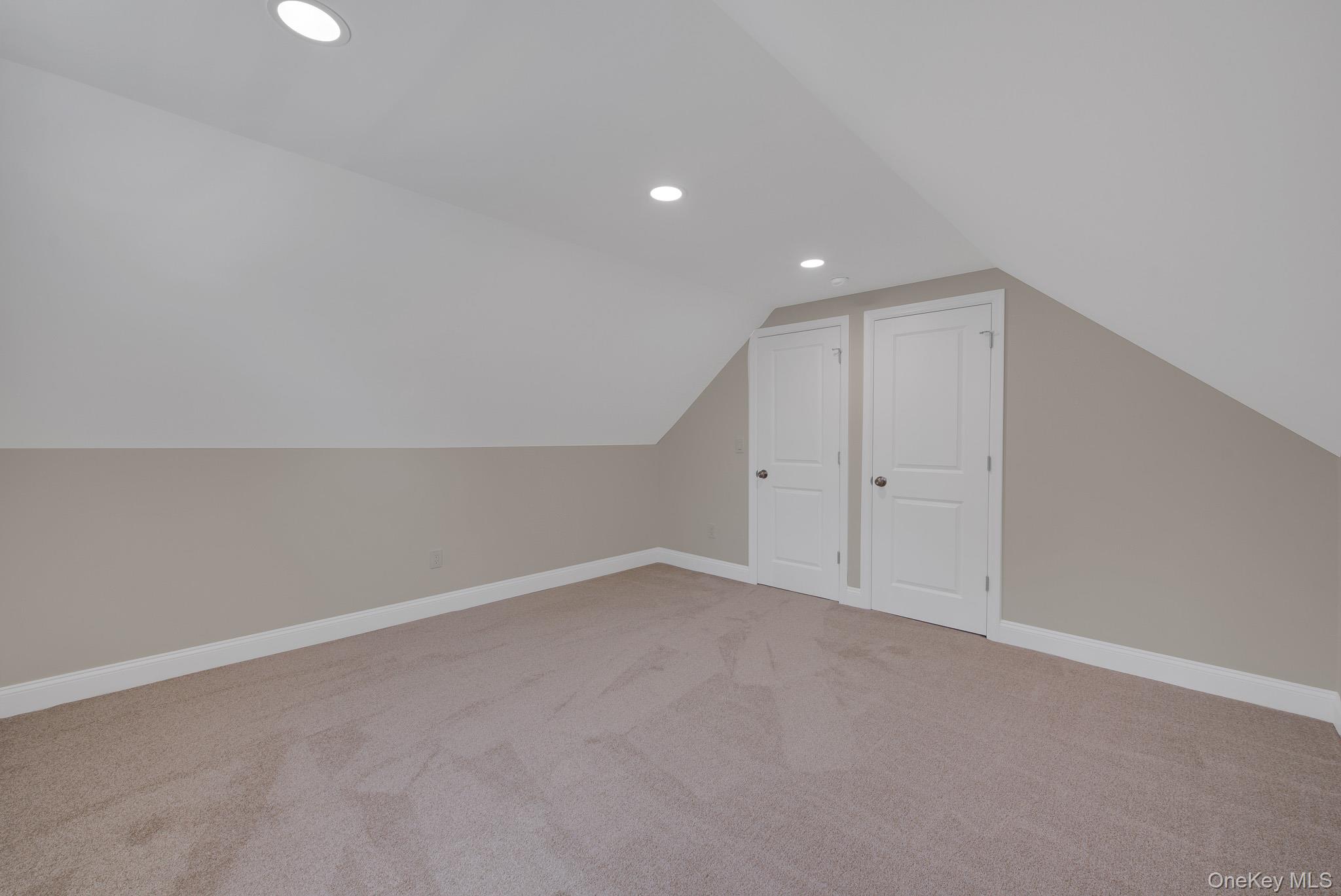 11 Parkwood Road Property Photo 18