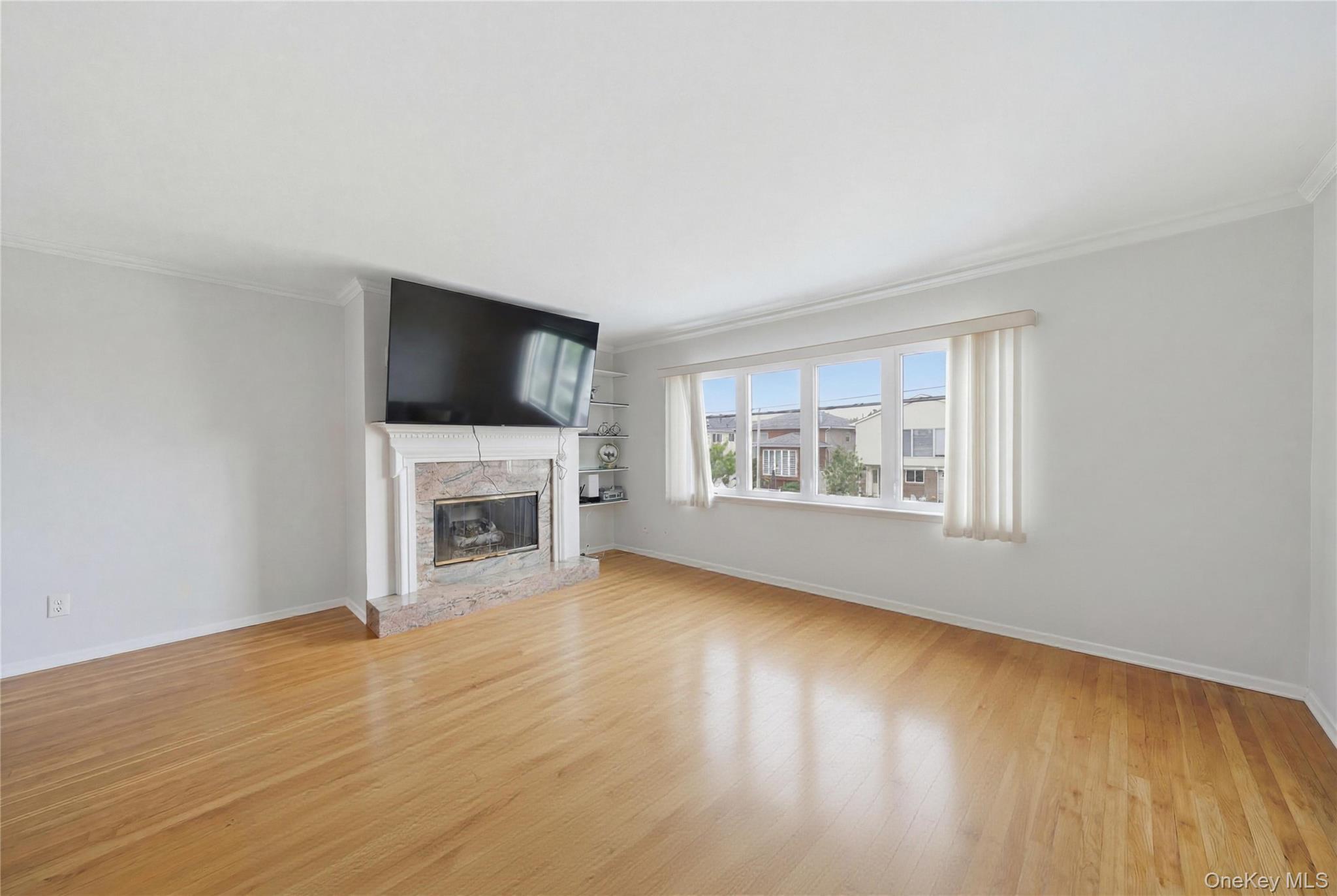 160-19 88th Street Property Photo 4