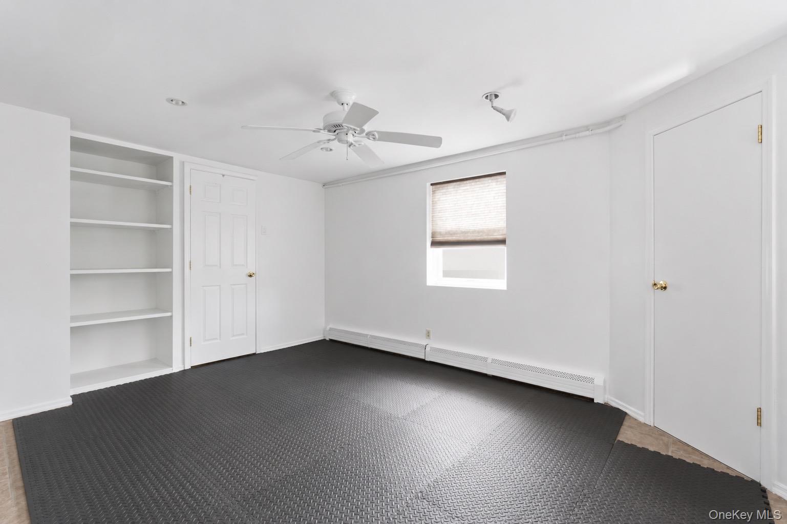 160-44 98th Street Property Photo 13