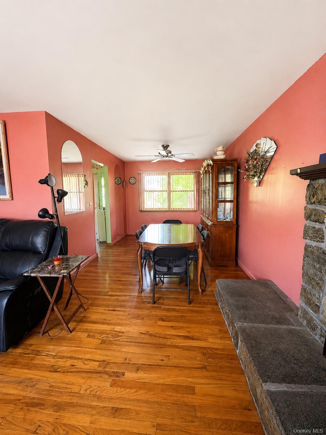43 Morris Avenue Property Photo 6