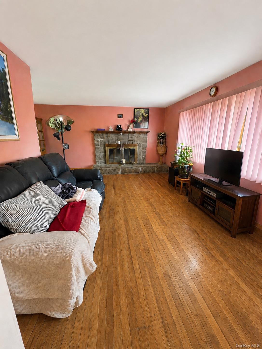43 Morris Avenue Property Photo 8