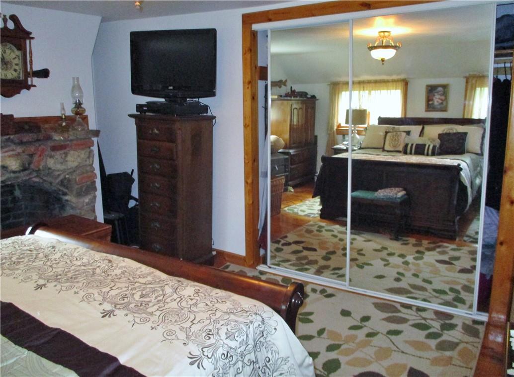 2416 State Route 17k Property Photo 21