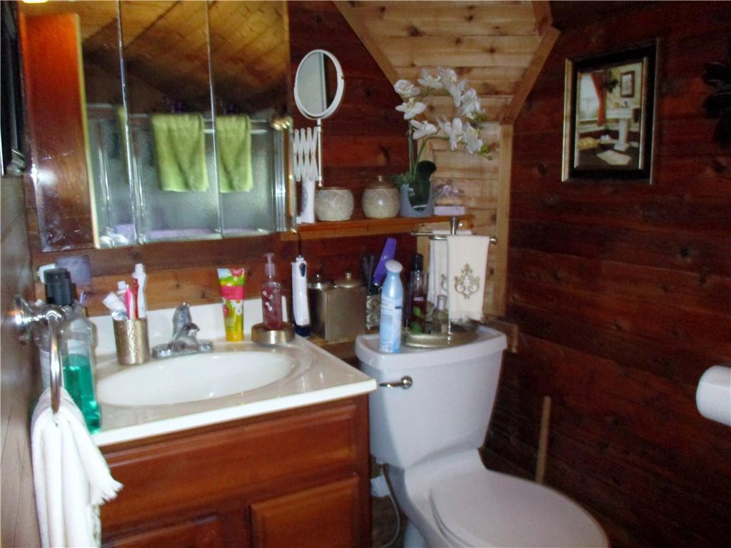 2416 State Route 17k Property Photo 23