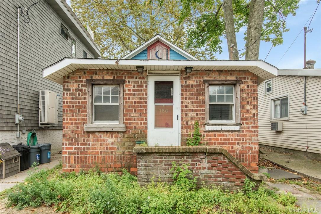 160 C Edgewater Park 160 C Property Photo 3