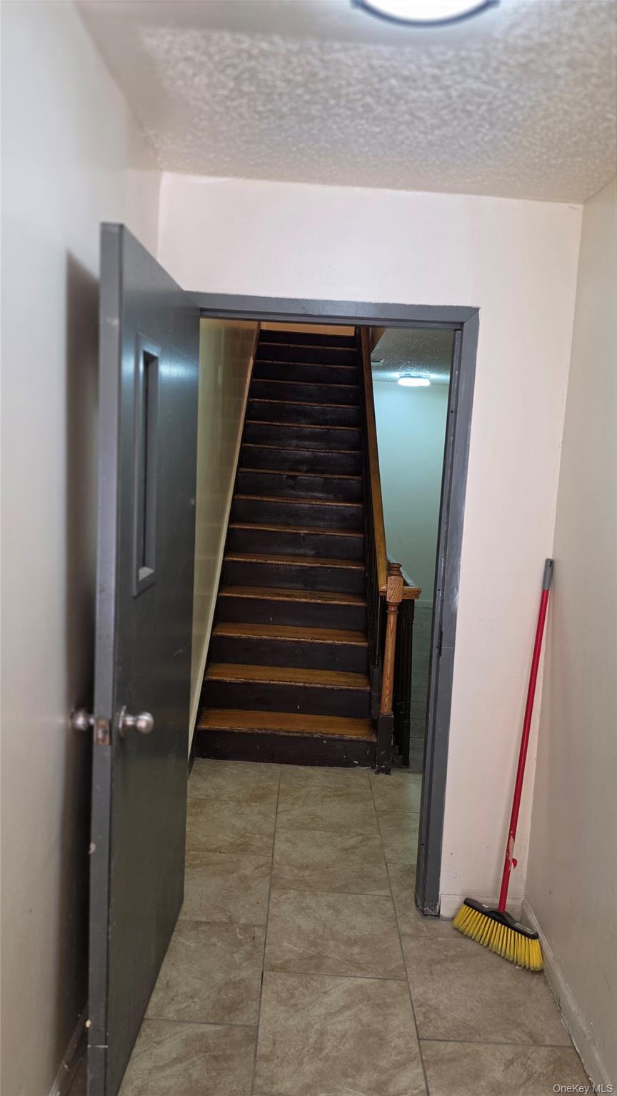 1390 Bristow Street Property Photo 3