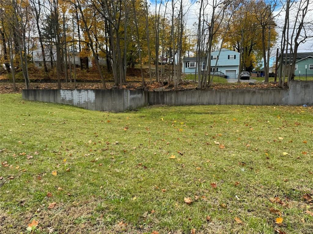 137 Lindsey Avenue Property Photo 6