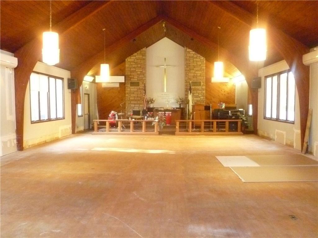 546 Vassar Road Property Photo 4