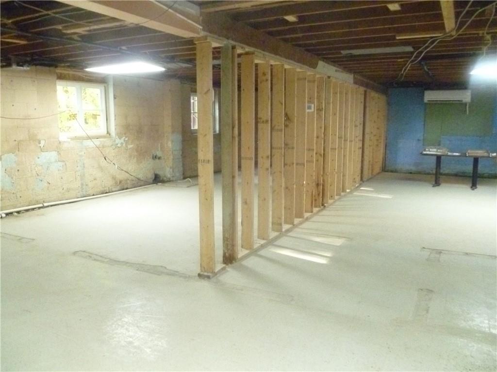 546 Vassar Road Property Photo 12