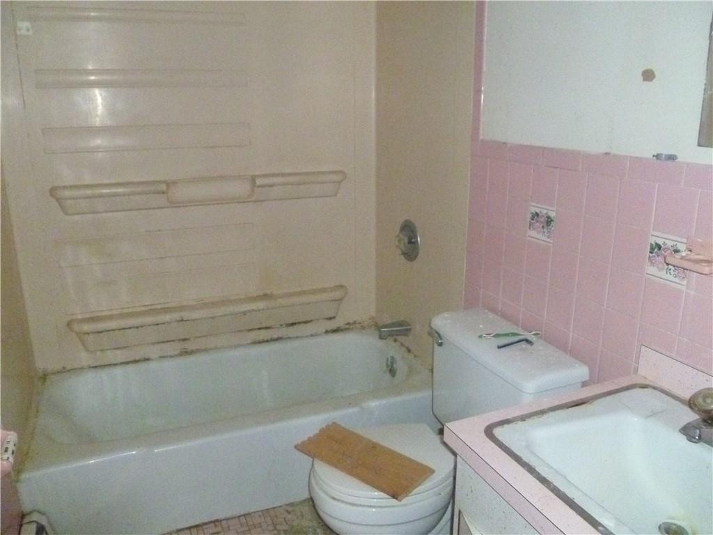546 Vassar Road Property Photo 25