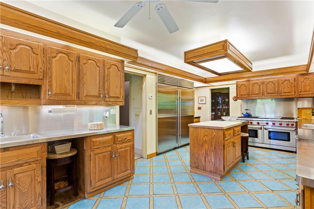 6 Shore Road Property Photo 20