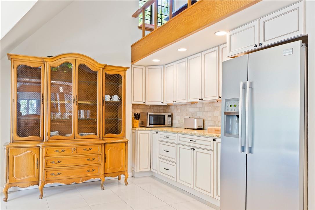6 Shore Road Property Photo 29