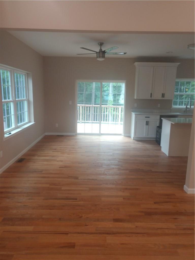 57 S Union Avenue Property Photo 6