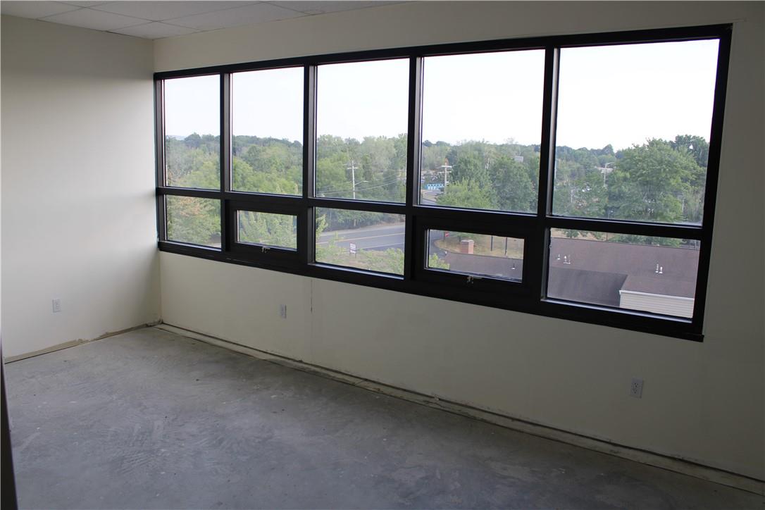 25 Smith Street 410-415 Property Photo