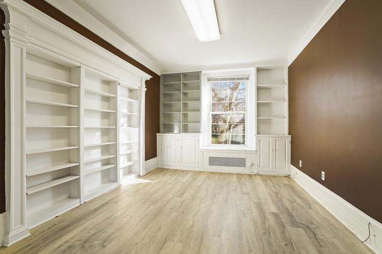 19 Greenridge Avenue Property Photo 8