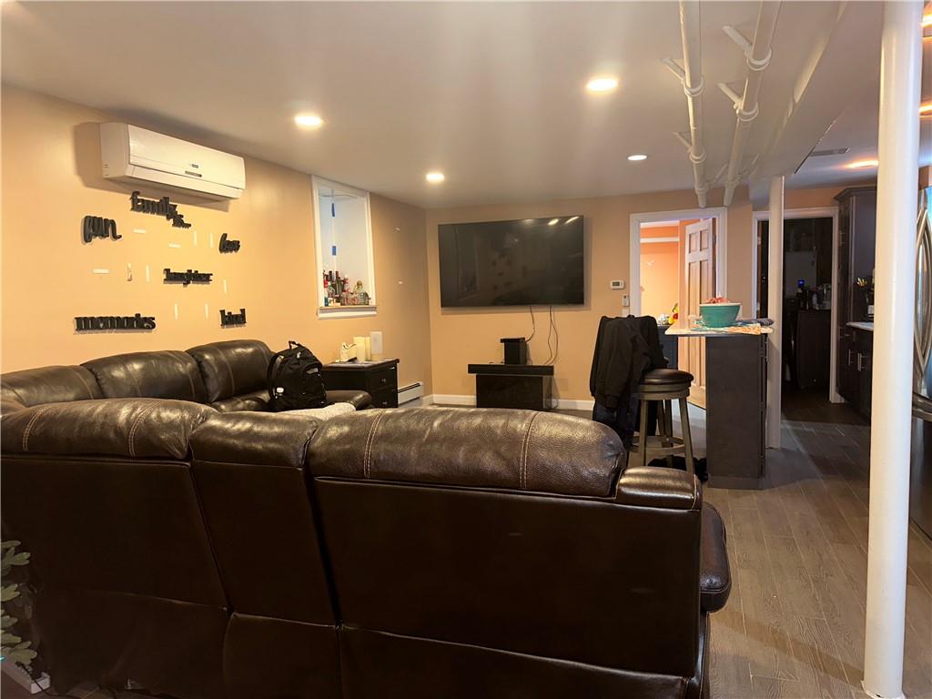 2139 Quimby Avenue Property Photo 8