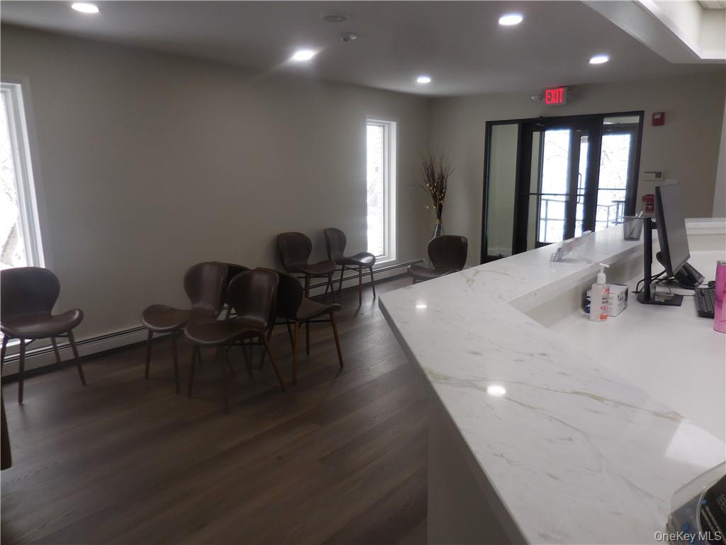 456 Gidney Avenue Back Unit Property Photo 6