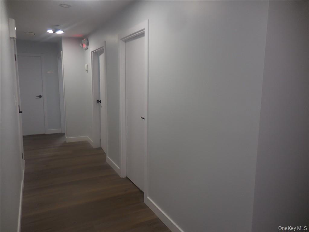 456 Gidney Avenue Back Unit Property Photo 25