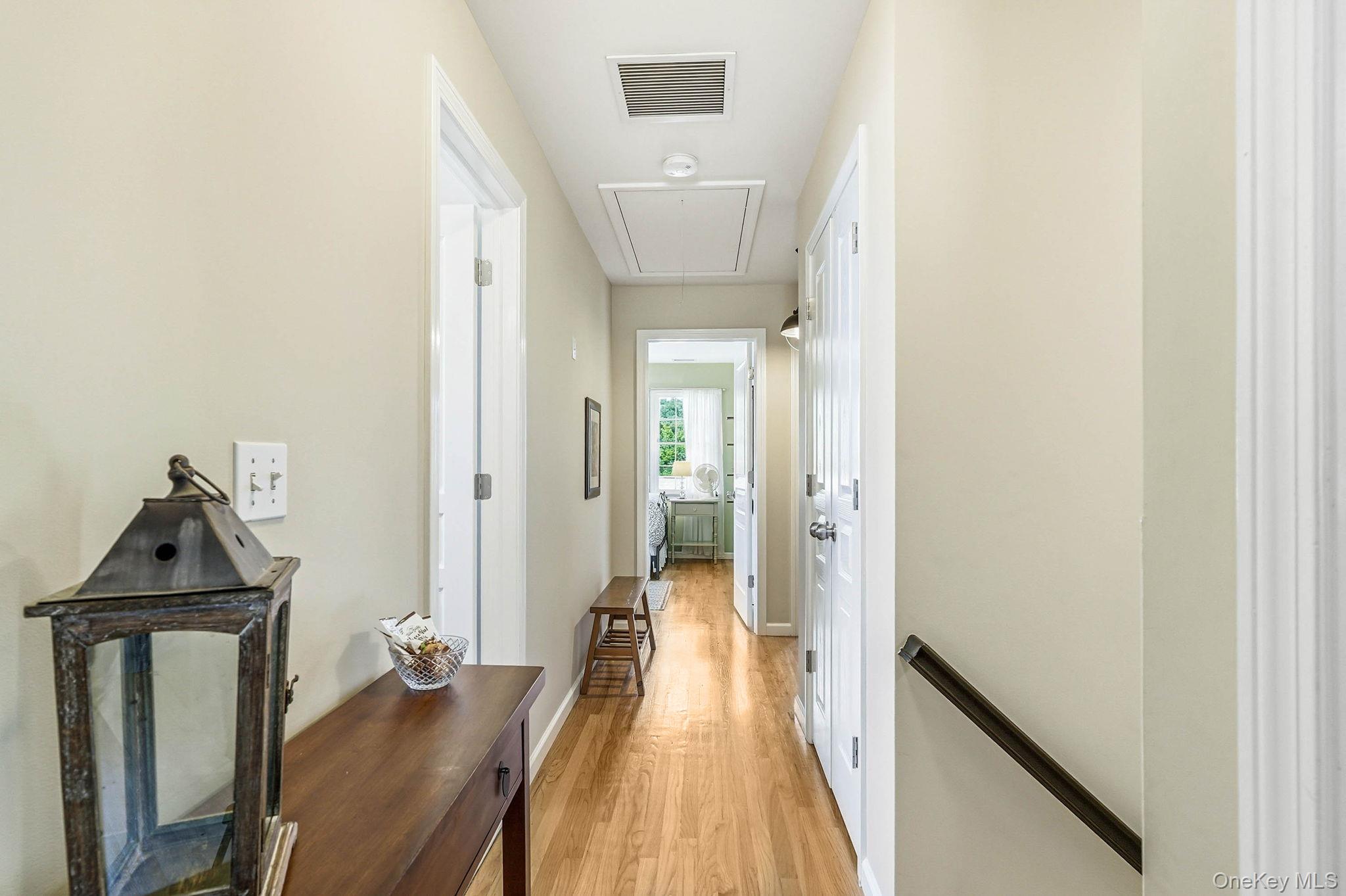 70 Orchard Place Property Photo 8
