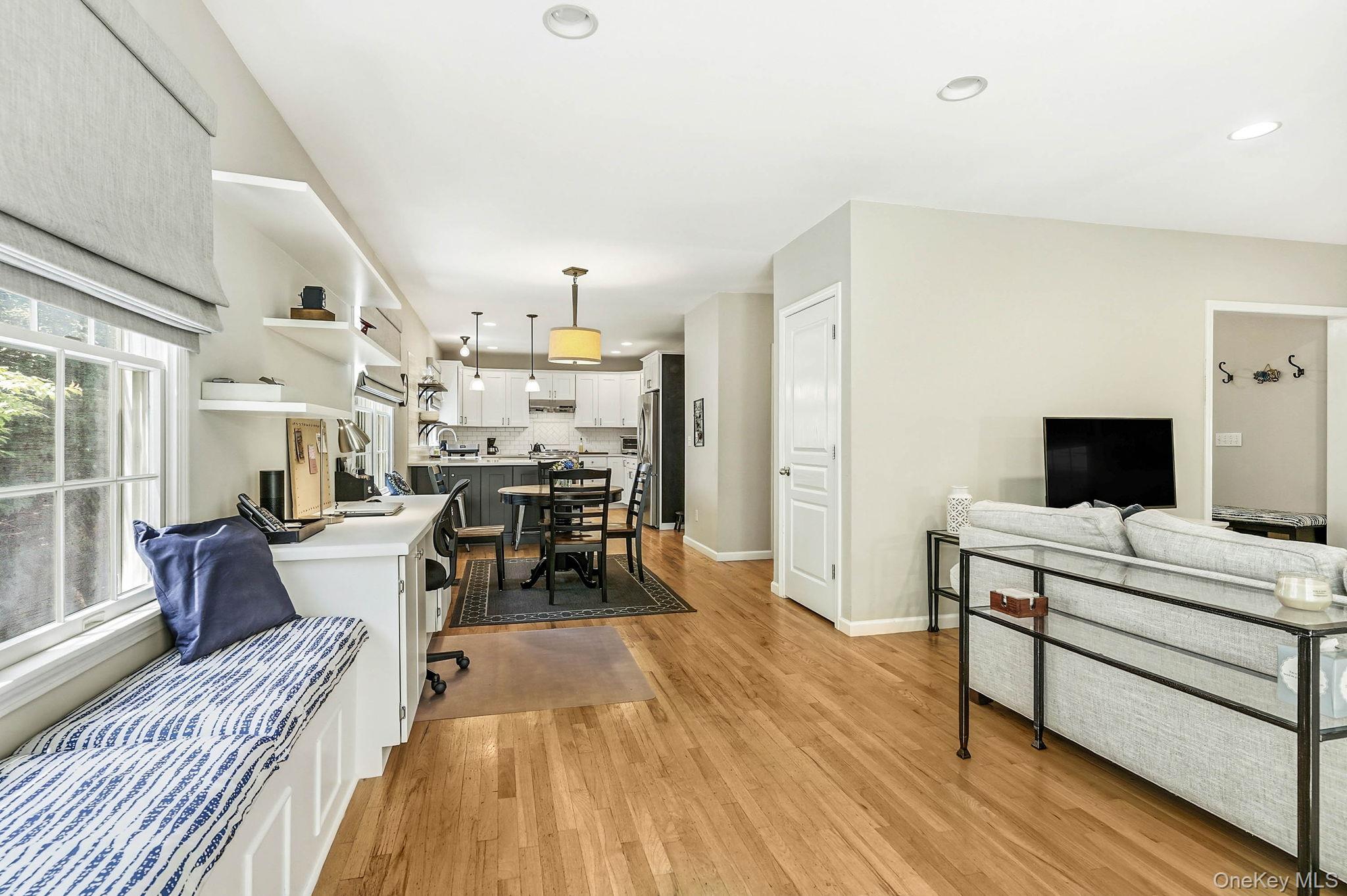 70 Orchard Place Property Photo 13